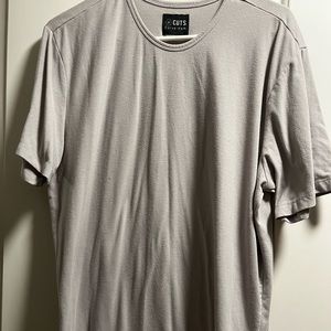 Cuts grey shirt curved hem